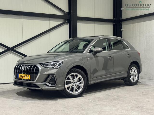 Audi Q3 45 TFSI e S edition Aut. | panorama | navi | trekhaak | carplay |
