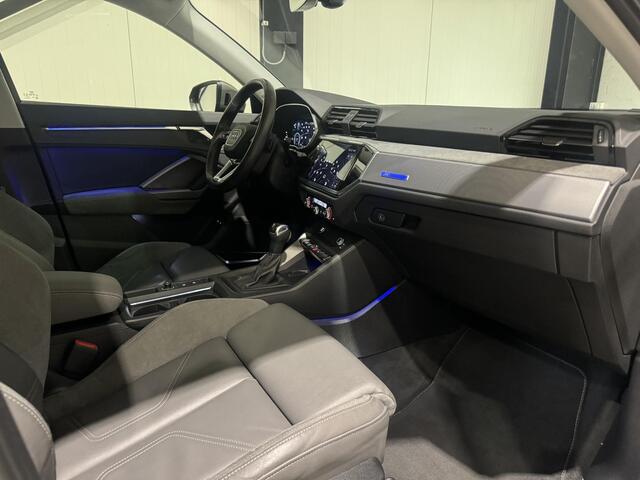 Audi Q3 45 TFSI e S edition Aut. | panorama | navi | trekhaak | carplay |