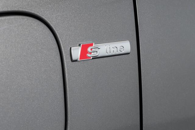 Audi Q3 45 TFSI e S edition S-line - Automaat | Dig. Cockpit | Adapt. Cruise | PDC | NAV + App. Connect | ECC | DAB | Elek. Klep | Elek. Trekhaak | LM 20" |