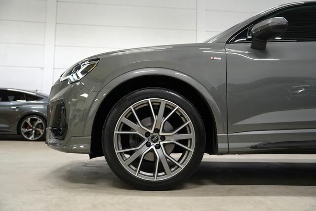 Audi Q3 Sportback 35 TFSI 3x S-Line * Fabrieksgarantie - Trekhaak - Sonos - Sfeer - 20" - ACC *