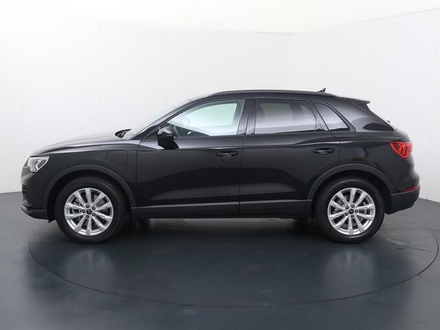 Audi Q3 45 TFSI e Advanced edition | 245 pk | Automaat | Trekhaak wegklapbaar | Adaptive cruise control | Navigatiesysteem |