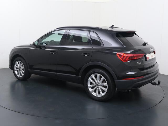 Audi Q3 45 TFSI e Advanced edition | 245 pk | Automaat | Trekhaak wegklapbaar | Adaptive cruise control | Navigatiesysteem |