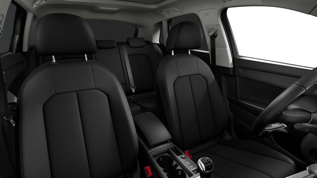 Audi Q3 35 TFSI Pro Line | 150 PK | Trekhaak wegklapbaar | Panoramadak | Climate control |