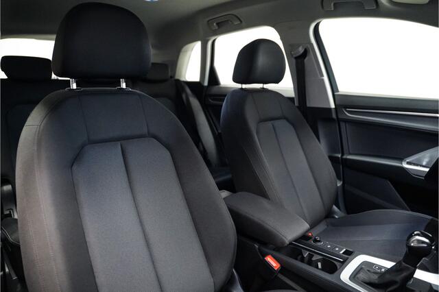 Audi Q3 35 TFSI Advanced/Navi/Carplay/Stoelverwarming