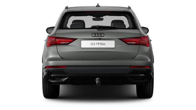Audi Q3 45 TFSI e S edition Audi design selection - S line exterieurbumpers - Trekhaak - Achterbank plus - Voorstoelen elektrisch verstelbaar/verwarmbaar - 360 graden camera - Audi virtual cockpit plus -