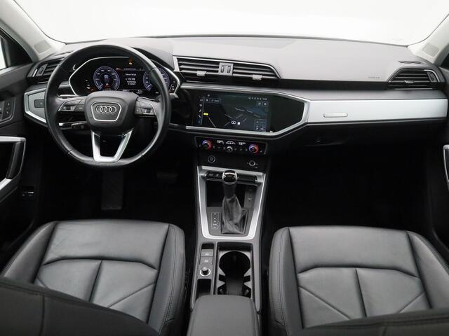 Audi Q3 45 TFSI e S edition | PANO | CAMERA | KEYLESS | STOELVERWARMING | TREKHAAK