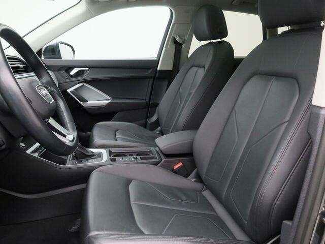 Audi Q3 45 TFSI e S edition | PANO | CAMERA | KEYLESS | STOELVERWARMING | TREKHAAK