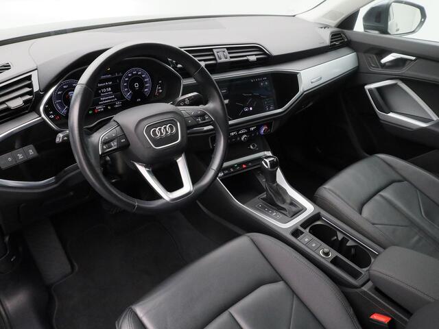 Audi Q3 45 TFSI e S edition | PANO | CAMERA | KEYLESS | STOELVERWARMING | TREKHAAK