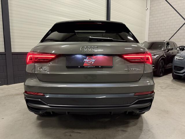 Audi Q3 45 TFSI e S-Line 68DKM/PANO/TREKHAAK/MATRIX/ACC/360CAMERA/SFEER/CARPLAY/KEYLESS/MEMORY/19"/PRIVACY/TREKHAAK/CHRONOSGRAU/NET GROTE OH BEURT GEHAD BIJ AUDI/ABSOLUTE NIEUWSTAAT