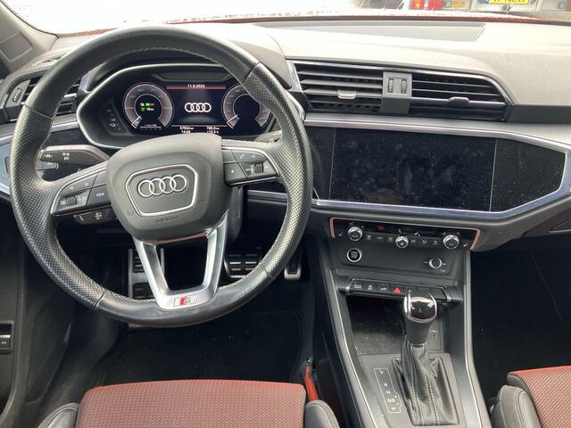 Audi Q3 Sportback 45 TFSI e S Edition · Camera · Apple/Android Car Play · Dodehoeksensor · Elektrische best. stoel · Keyless · Stoelverwarming · Garantie t/m 28-04-2026 of 100.000km