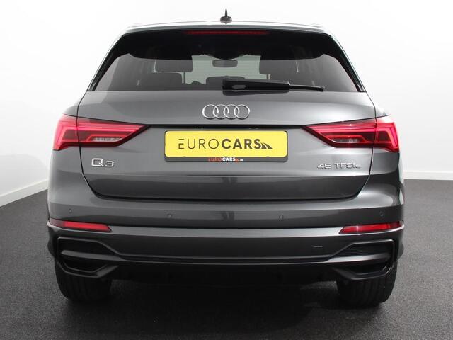Audi Q3 45 TFSI e 245pk S-Line Plus PHEV Navigatie Apple Carplay/Android auto Climate Control Adaptive Cruise Control Electrisch bedienbare achterklep