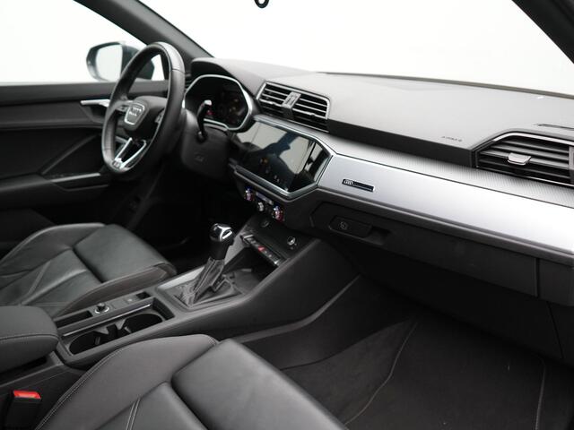 Audi Q3 Sportback 45 TFSI e S Line Plug In Hybrid 245pk Dealer O.H PHEV | Camera | Lederen Sportstoelen Verwarmd | Virtual Cockpit | Navigatie | Blis | Keyless | Cruise Control | Lane Assist | DAB |