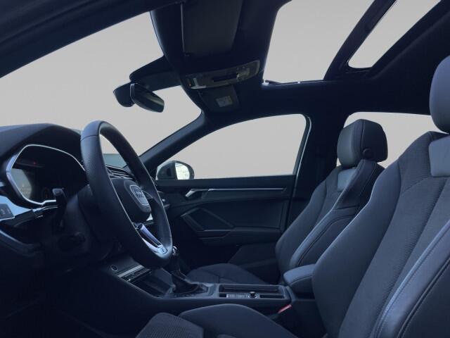 Audi Q3 Sportback 45 TFSIe S-line Matrix Pano 360 cam Memory seats