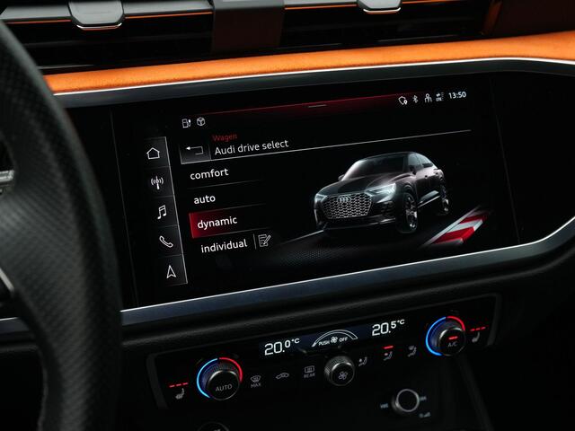 Audi Q3 Sportback 45 TFSI e 245 pk S-tronic S Edition | Sportstoelen | Stoelverwarming | Trekhaak | LED | Achteruitrijcamera | Adaptive Cruise | 19 inch