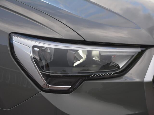 Audi Q3 1.4 45TFSIe Plug-Hybrid Proline Sport | Virtual Cockpit | Elek klep | Volleder / Alcantara | MMI Navi+ | Trekhaak | Park pack | Verw Stoelen | Etc..