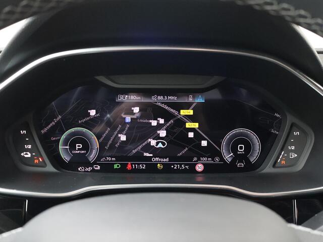 Audi Q3 Sportback 45 TFSI e S Edition | 245 PK | SoH 100% | Trekhaak wegklapbaar | Panoramadak | B&O premium sound | Navigatiesysteem | S line |