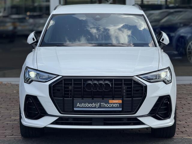 Audi Q3 45 TFSI e S edition | Trekhaak | Keyless