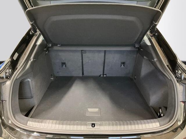 Audi Q3 Sportback 45 TFSI e 245pk PHEV Business / Trekhaak / Camera / Adaptive Cruise / Wordt Verwacht