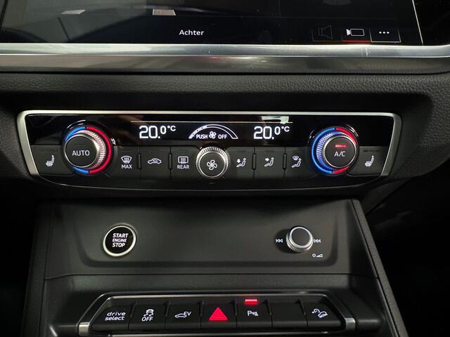 Audi Q3 45 245pk TFSI quattro S edition Stoelverwarming | Parkeersensoren voor en achter | Achteruitrijcamera