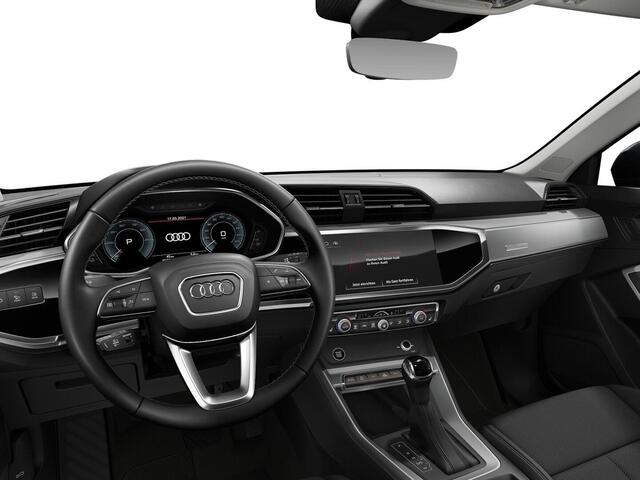 Audi Q3 Sportback 45 TFSI e Business Edition 245pjk | Navigatie | Sportstoelen | 18 inch Lichtmetalen velgen | Parkeersensoren voor en achter