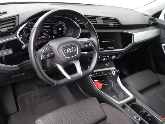 Audi Q3 Sportback 45 TFSI e S Edition | 245 PK | SoH 100% | Trekhaak | Elek. achterklep | Verwarmbare voorstoelen | Navigatiesysteem | LED verlichting |