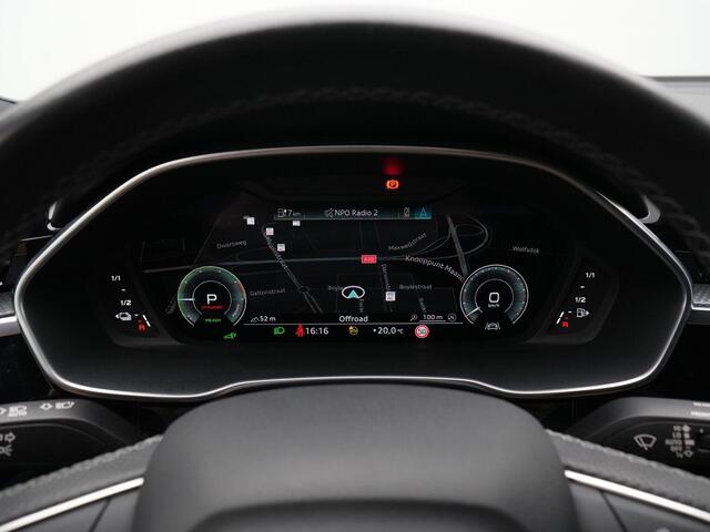 Audi Q3 Sportback 45 TFSI e 245 pk S-tronic S Edition / S-Line | Panoramadak | Leder | Navigatie | Parkeersensoren achter | Standkachel
