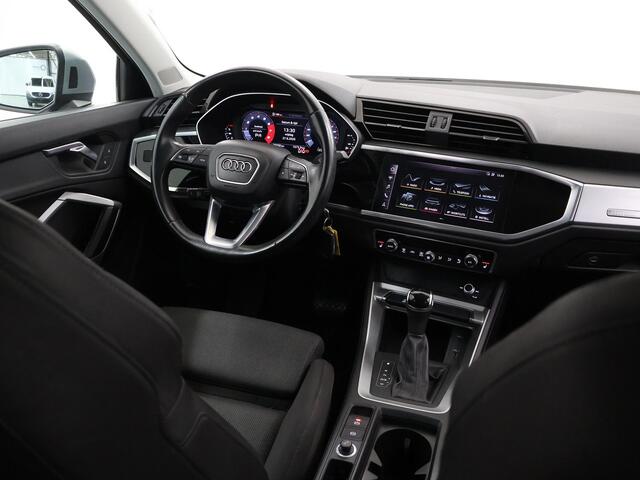 Audi Q3 35 TFSI Advanced | Sportstoelen | Stoelverwarming | Cruise Control Adaptief | Navigatie by Apple Carplay/Android Auto |