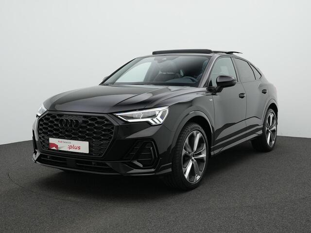 Audi Q3 Sportback 35 TFSI 150 pk S-tronic S Edition Competition | Panoramadak | Adaptief onderstel (DCC) | Trekhaak | Rondomzicht camera | Stoelverwarming | Standkachel | SONOS sound | 20 inch