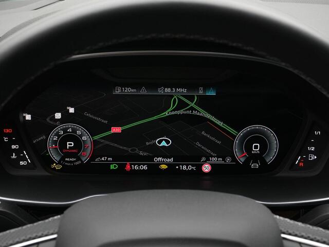 Audi Q3 Sportback 35 TFSI 150 pk S-tronic S Edition Competition | Panoramadak | Adaptief onderstel (DCC) | Trekhaak | Rondomzicht camera | Stoelverwarming | Standkachel | SONOS sound | 20 inch