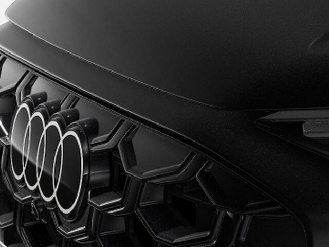 Audi Q3 1.5 TFSI e-hybrid S edition 272 PK · Techniekpakket plus · Privacy glas · S line interieur met sportst.