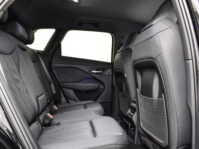 Audi Q3 1.5 200kW e-hybrid S edition 272 PK NIEUW MODEL !!! · Tech plus · 19" LM Velgen · Lederen bekleding