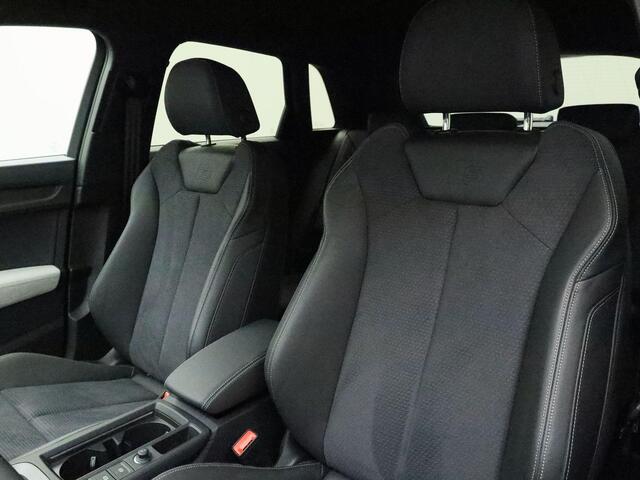 Audi Q3 35 TFSI/150PK S Line · Elektrische stoelen · Adaptive Cruise Control · Apple/Android Car Play · Stoelverwarming · Trekhaak · Leder/Alcantara ·Garantie tot september 2029 of 100.000km