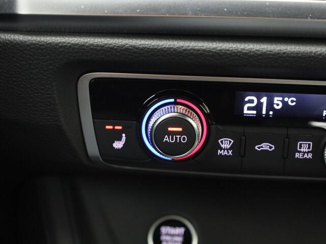 Audi Q3 35 TFSI/150PK Advanced edition · S-line interieur · Apple Car Play · Navigatie · Trekhaak · Parkeersensoren · Garantie tot januari 2030 of 100.000km