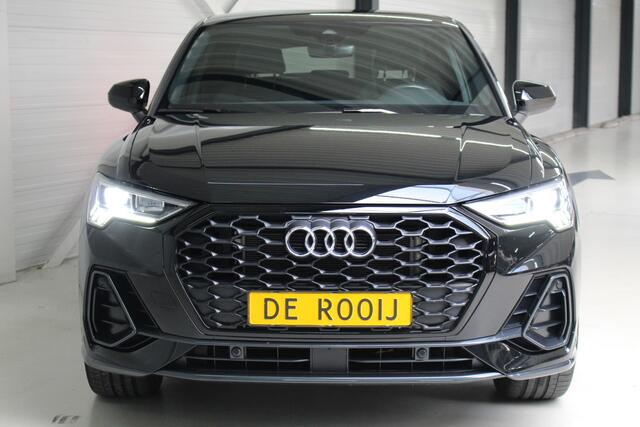 Audi Q3 Sportback 45 TFSIe S-Line 245PK Blackstyle Sportstoelen | Camera | Virtual Cockpit | 20" Velgen | El achterklep