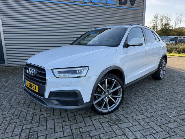 Audi Q3 2.0 TFSI quattro Design Pro Line Plus Panoramadak Trekhaak Vol Leer LED Keyless Entry 20 Inch