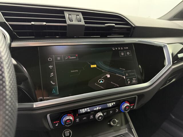 Audi Q3 45 TFSI e S-line 2x / Pano / Leder / Camera / Keyless