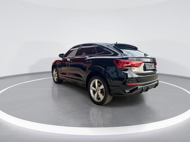 Audi Q3 Sportback 45 TFSIe 245pk S-Tronic S Edition · Camera · Side Assist · Adaptive Cruise Control · Zwart Optiek · Keyless · Stoelverwarming · Elek. Achterklep · 19"Velgen · Apple/Android Car Play