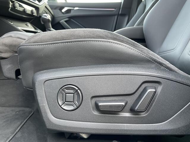 Audi Q3 Sportback 45 TFSIe S-line Black Pano Audi Sport