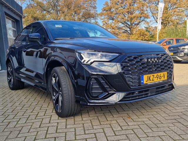 Audi Q3 45TFSIe S-Line BlackL.Virtual Navi Apple Camera Leder Sonos Hybride Copy