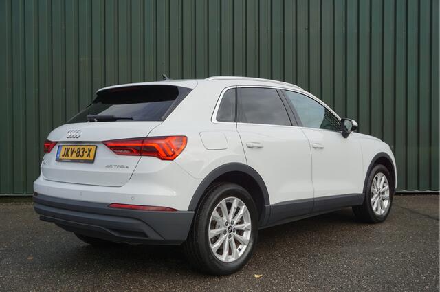 Audi Q3 45 TFSIe Plug-in Hybrid Business + Adapt. Cruise/ Navi/ Carplay/ LED/ PDC/ Garantie!