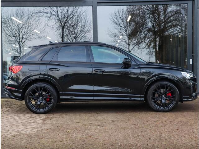 Audi Q3 40 TFSI quattro S Line edition one