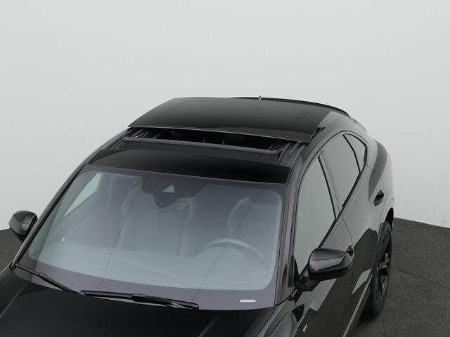 Audi Q3 Sportback 45 TFSI e 245 pk S-tronic S-Line | Panoramadak | Trekhaak | 360 camera | Navigatie | Stoelverwarming