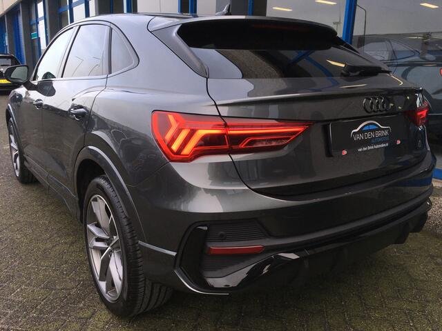 Audi Q3 Sportback 45 TFSIe 245 pk S-Line Black Edition