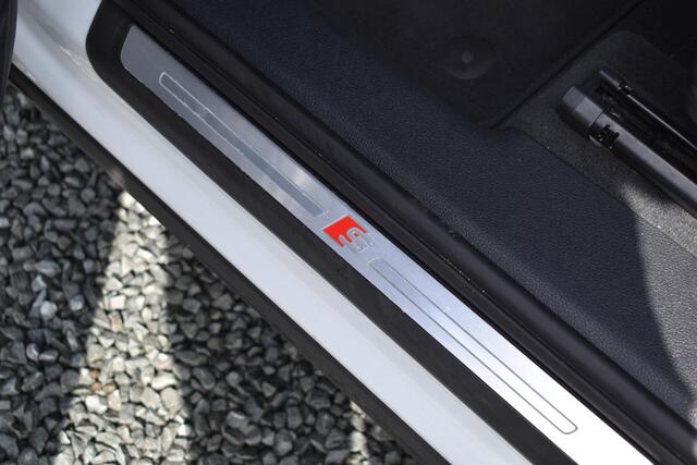 Audi Q3 45 TFSIe 245PK S-TRONIC HYBRID S-LINE VIRTUAL/PDC/CARPLAY