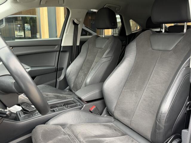 Audi Q3 45 TFSI e Bns Edit. | Elect Trekhaak | Carplay | Camera |