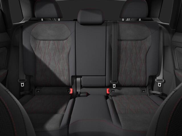 Audi Q3 S edition e-hybrid 200 kW / 272 PK Hatchback 6 ver