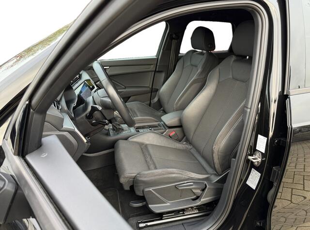 Audi Q3 45 TFSI e Advanced Edition I Half-leder I Trekhaak I Cruise Cont