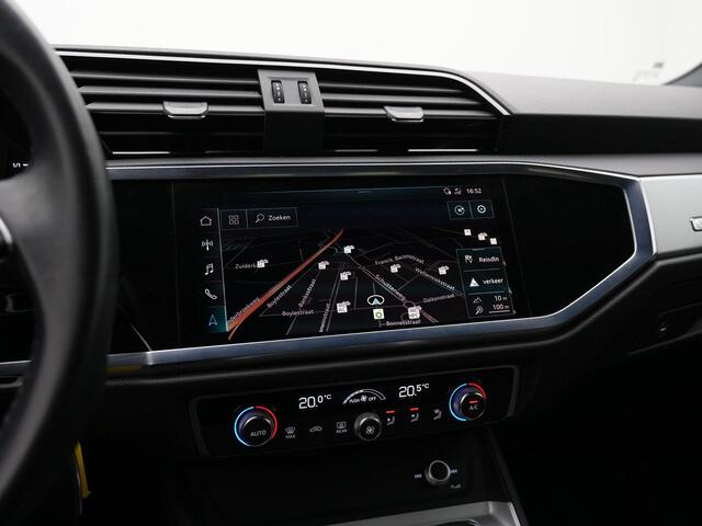 Audi Q3 Sportback 35 TFSI 150 pk S-tronic S-Line | Panoramadak | Trekhaak | Achteruitrijcamera | Navigatie | Sportonderstel