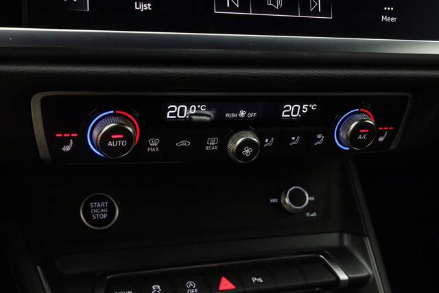 Audi Q3 Sportback 35 TFSI 150 pk S-tronic S-Line | Panoramadak | Achteruitrijcamera | Stoelverwarming | Navigatie