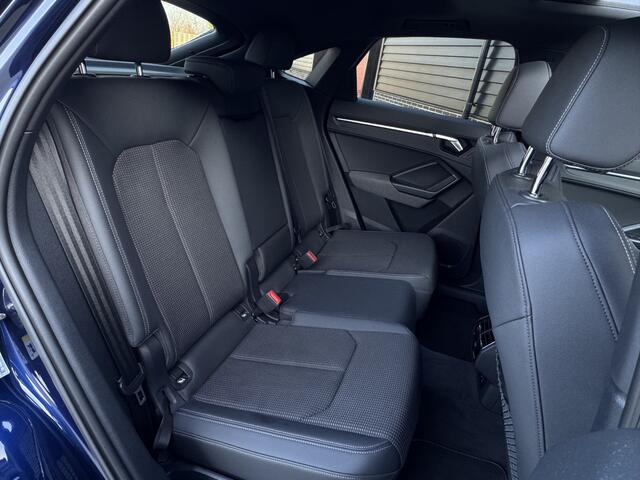 Audi Q3 Sportback 45 TFSI e S Edition 22 inch, Carbon, Pano, Keyless